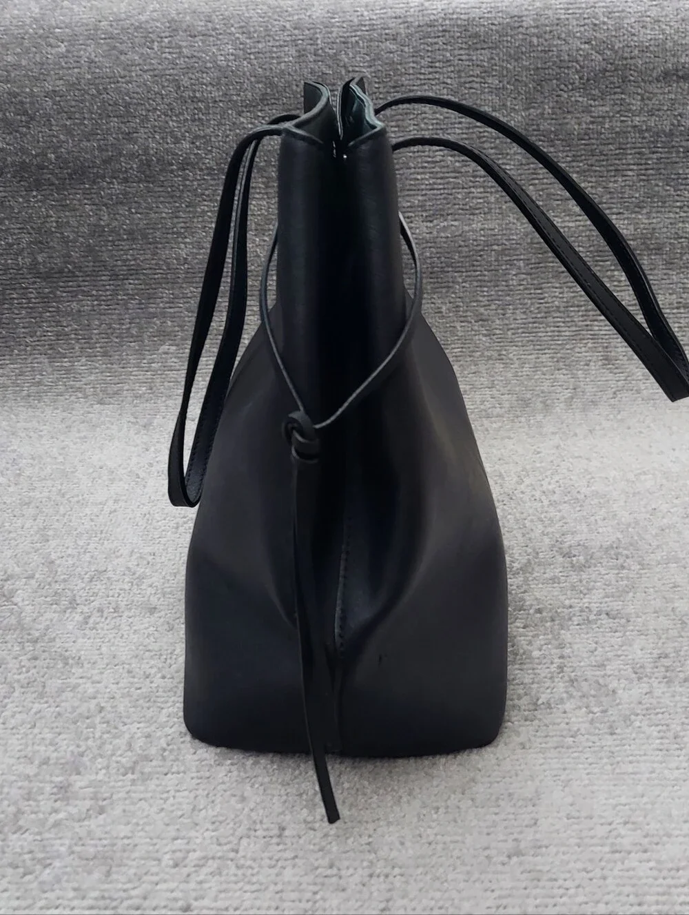 Kate Spade Ari Laurel Way Tote Bag Black Leather